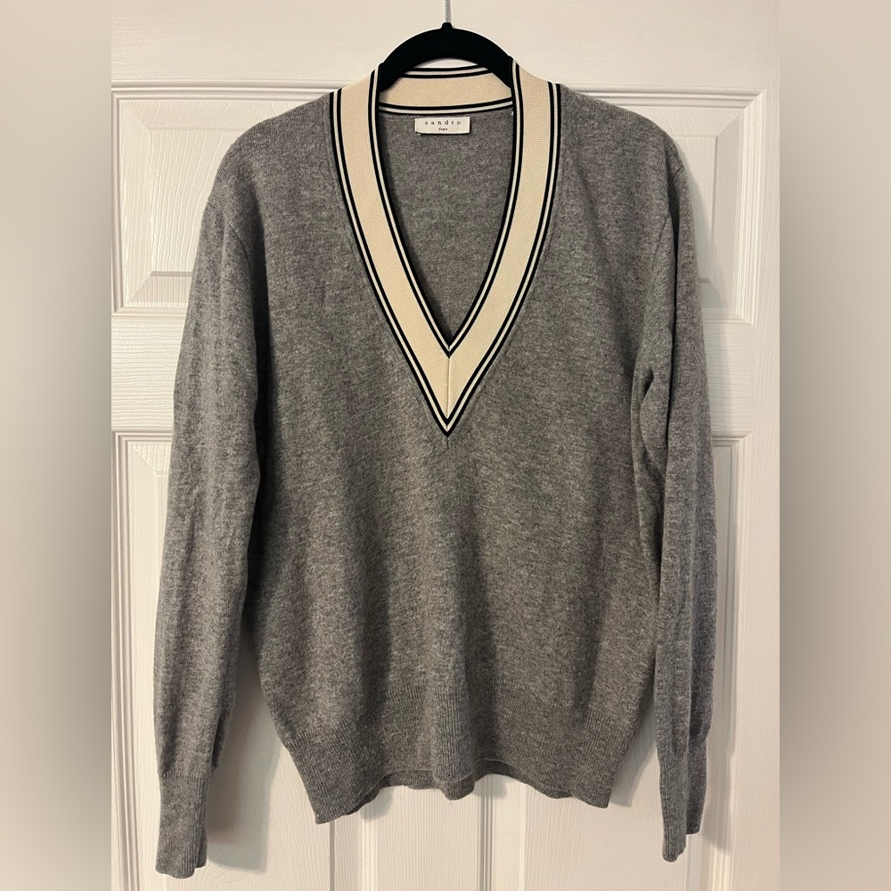 Sandro Paris wool v-neck sweater grey -size small - excellent like-new condition
